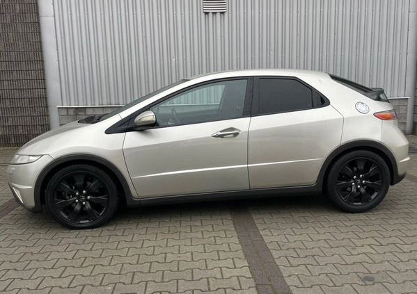 Honda Civic cena 13900 przebieg: 280000, rok produkcji 2007 z Lublin małe 67